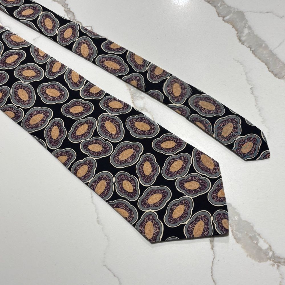 Kuppenheimer International Collection Premier Edition Men Black Paisley Silk Tie